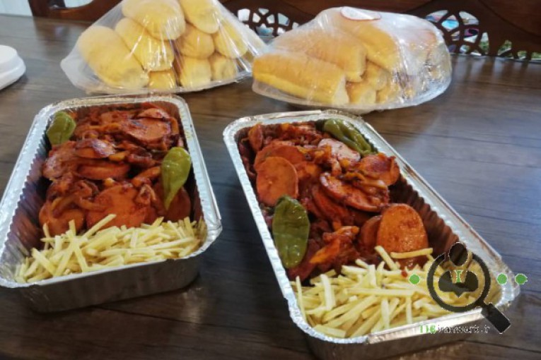 کترینگ و غذای خانگی قصر غذا در بهارستان
