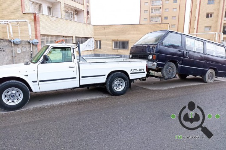 امداد خودرو توریست پارسیان در محور اصفهان شهرکرد