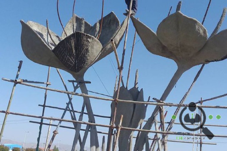 طراحی و ساخت المان و مجسمه شهری یوسفی در یزد