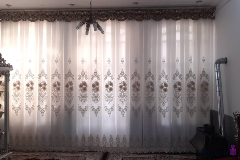 گالری پرده مدرن در میبد 
