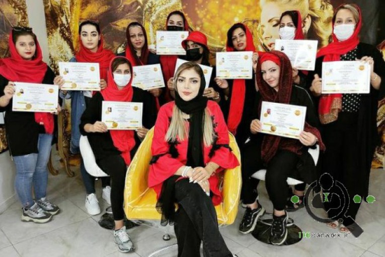 سالن زیبایی بهار رخ در اراک