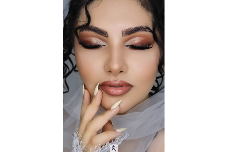 سالن زیبایی عروس آفتاب در نیشابور