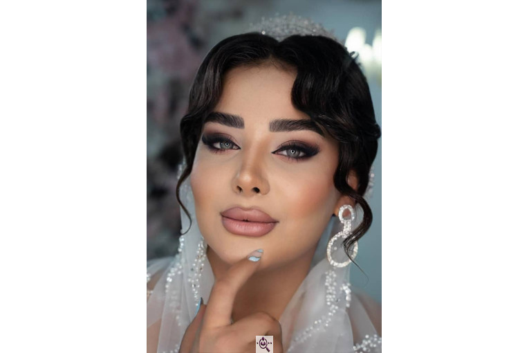 سالن زیبایی عروس آفتاب در نیشابور