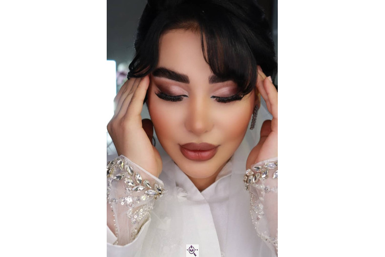 سالن زیبایی عروس آفتاب در نیشابور