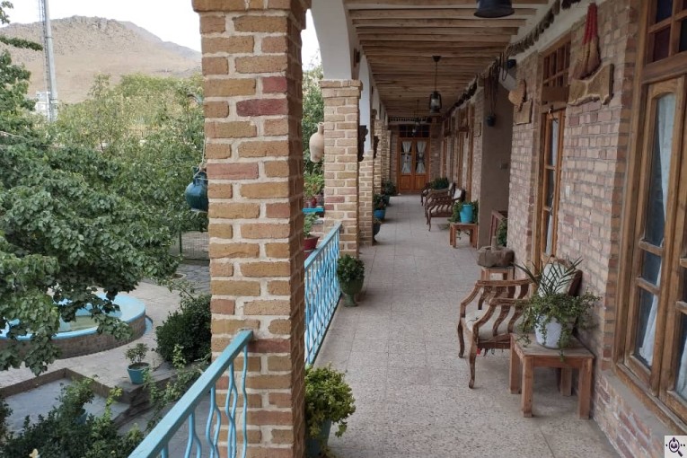 اقامتگاه بومگردی دولتسرا در همدان