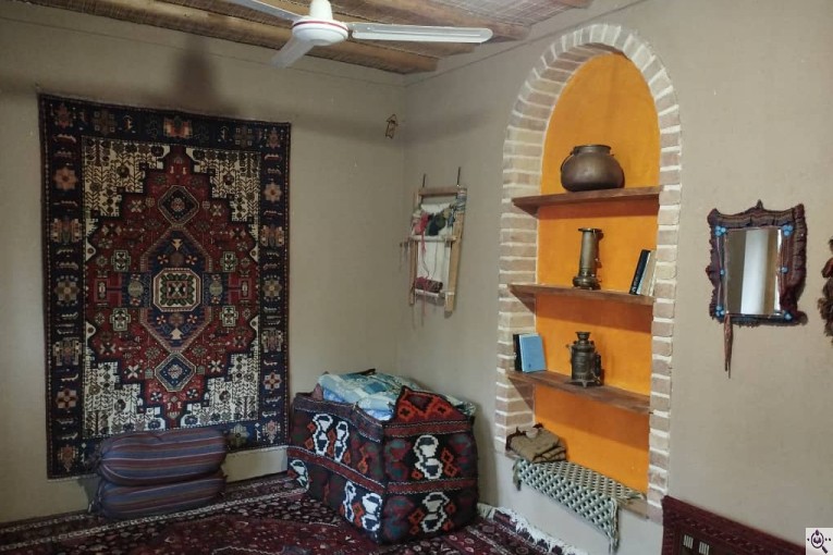 اقامتگاه بومگردی دولتسرا در همدان
