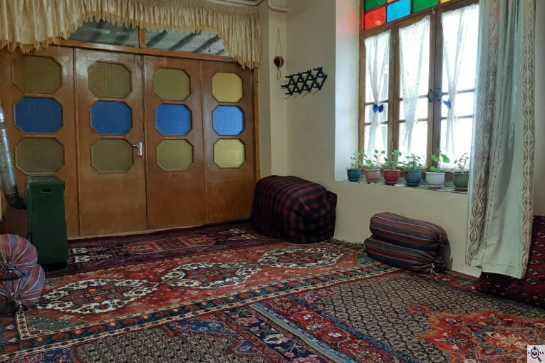 اقامتگاه بومگردی دولتسرا در همدان