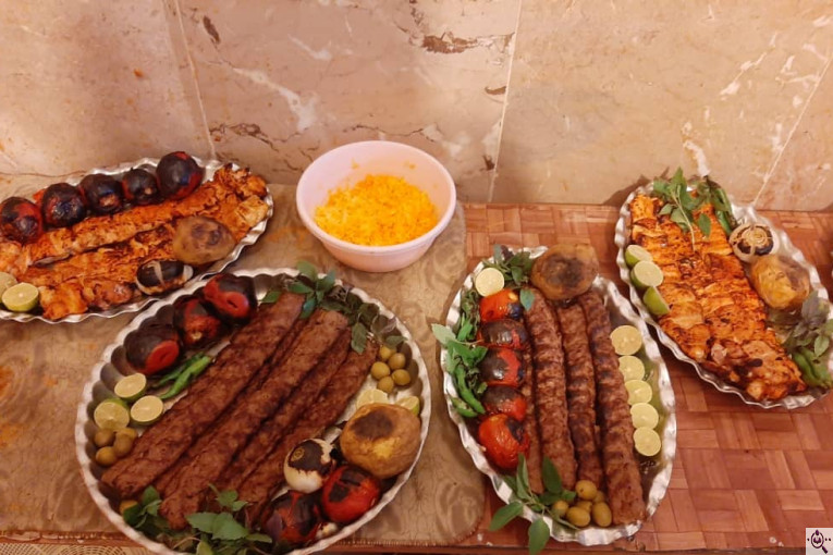 اقامتگاه بومگردی دولتسرا در همدان