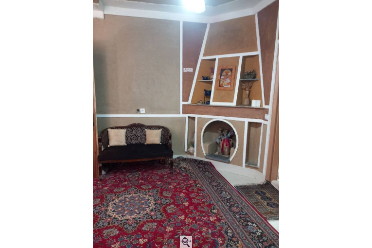 اقامتگاه بومگردی هینزا در روستای ابیانه نطنز