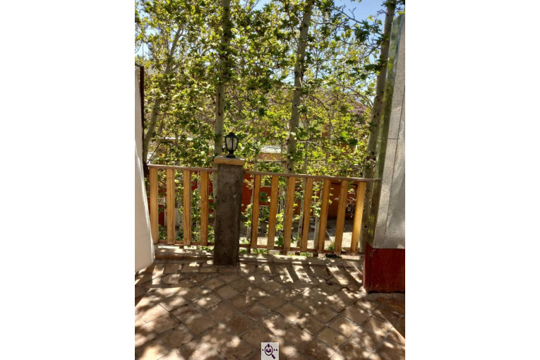 اقامتگاه بومگردی هینزا در روستای ابیانه نطنز