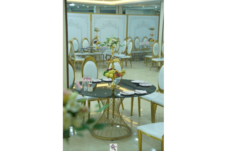 سالن عقد نیلوفرانه در اصفهان