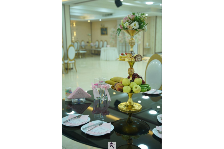 سالن عقد نیلوفرانه در اصفهان