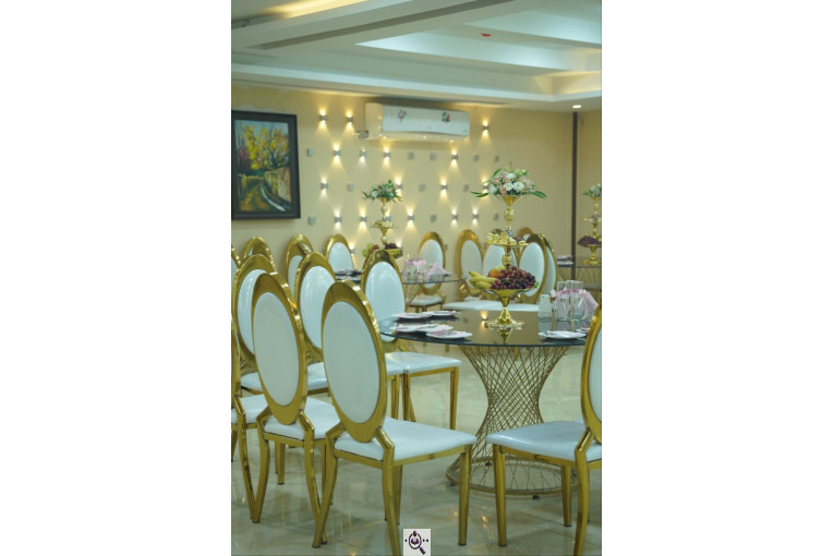 سالن عقد نیلوفرانه در اصفهان