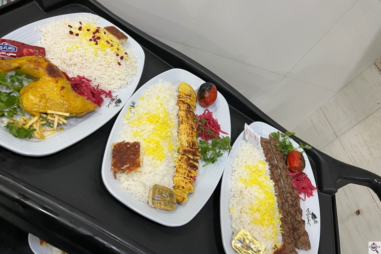 رستوران غذای آماده شریف در خلیل آباد