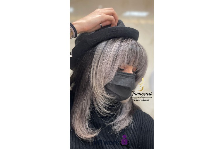 کار با مواد فاطمه جان نثاری در اصفهان