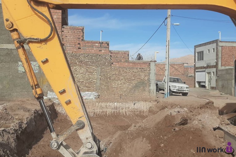 خاکبرداری کرمان ایفل در کرمان