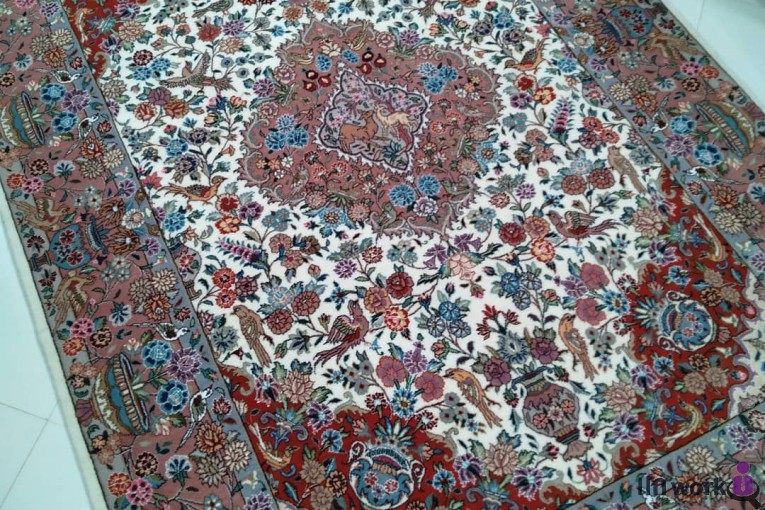 فرش دست بافت عزمی در کاشمر