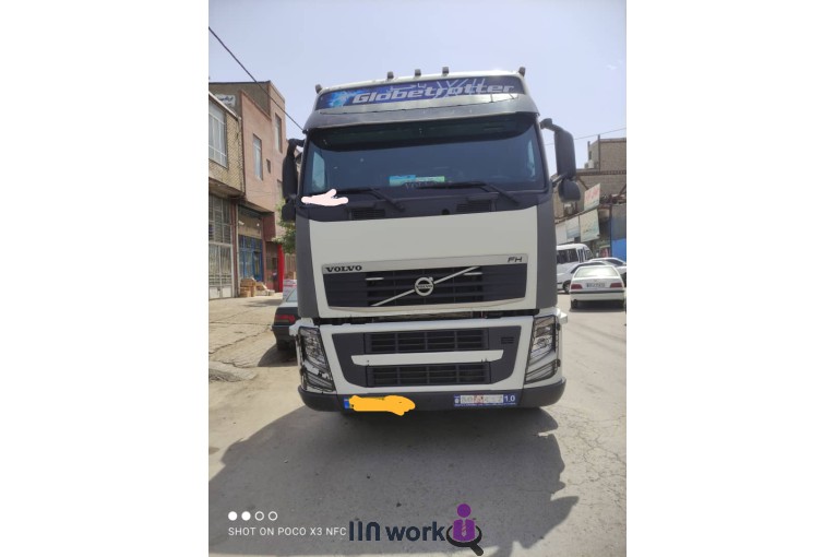 نمایشگاه کامیون جهان کامیون در مهریز یزد
