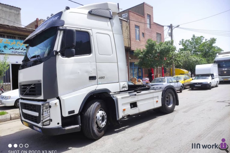نمایشگاه کامیون جهان کامیون در مهریز یزد