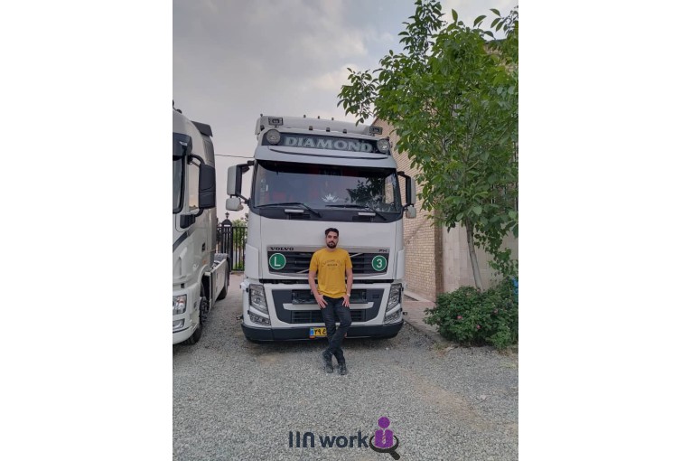 نمایشگاه کامیون سینا در اسلامشهر