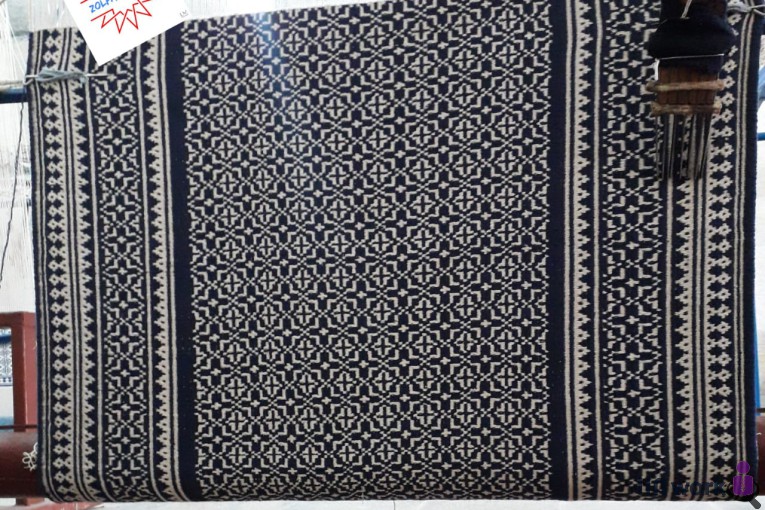 کارگاه زیلو بافی زلفک اردکان