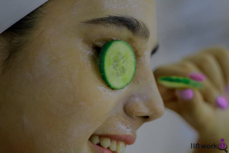 فیشیال و پاکسازی پوست ژیلاممندی در بانه