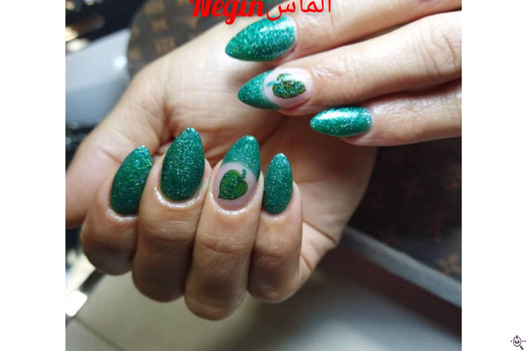 سالن زیبایی الماس نگین در جمهوری تنکابن