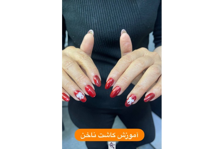 عروس سرا و سالن زیبایی سیمین رخ در مهرشهر 