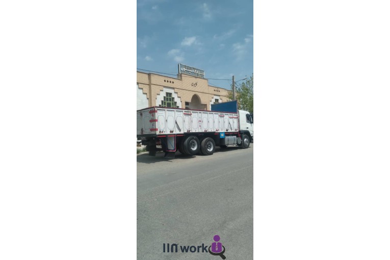 نمایشگاه کامیون رومیانی و شوقی پور در اسلامشهر